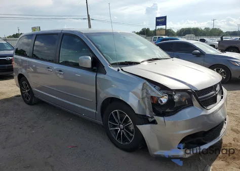 2016 Dodge Grand Caravan Sxt z USA, uszkodzony, nr VIN 2C4RDGCG5GR351371